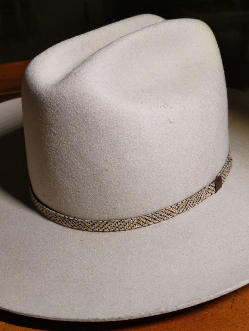 Express Riders Cream Cowboy Hat - Picture 2 of 6